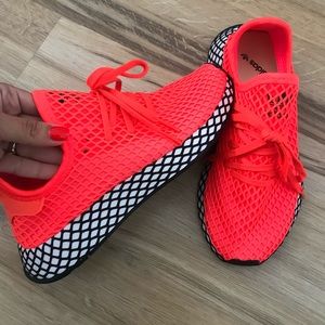 Adidas Deerupt sneakers - Neon Orange - Size US 4